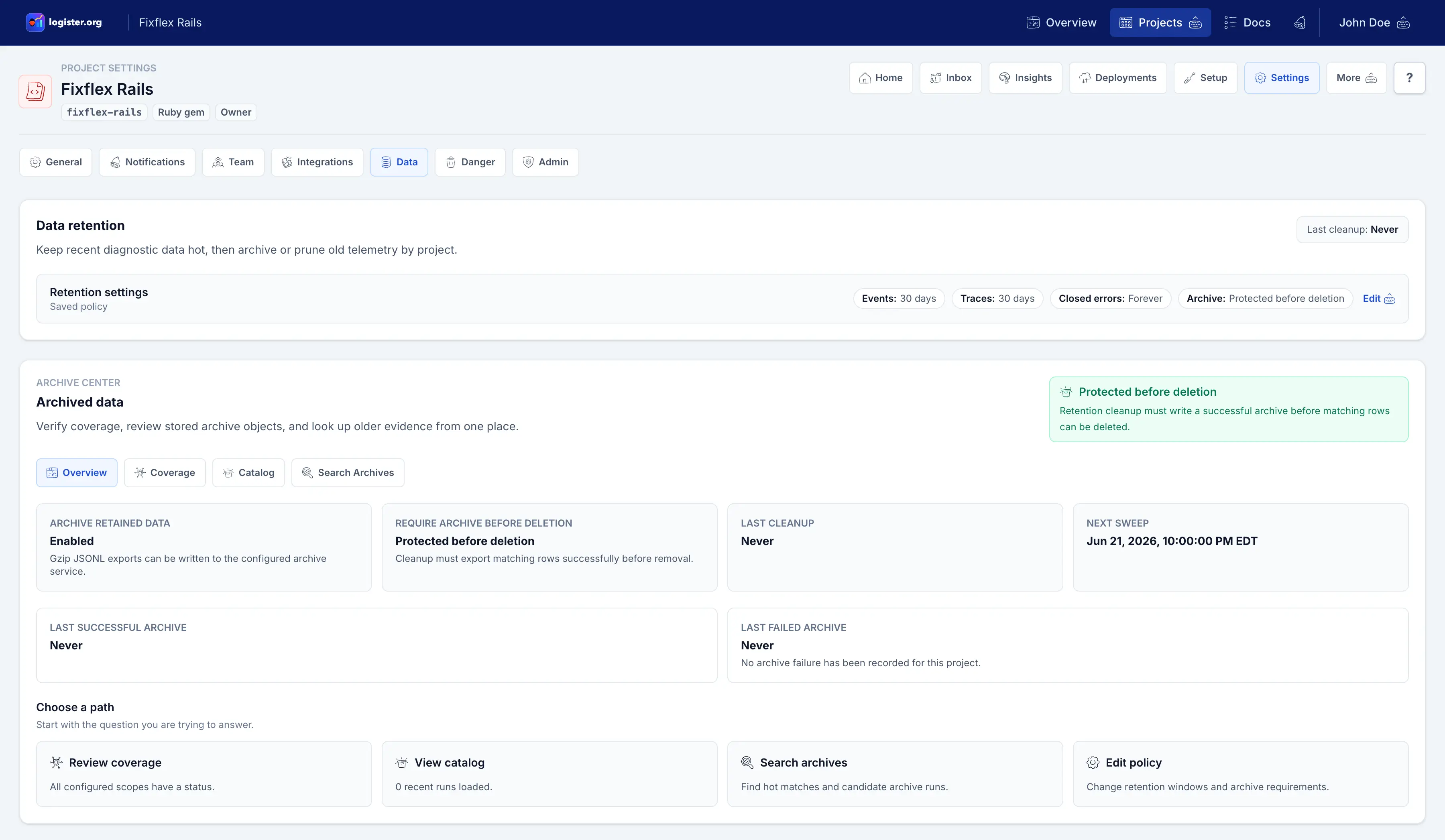 Logister Data settings page showing the collapsed retention policy summary and Archive Center overview.